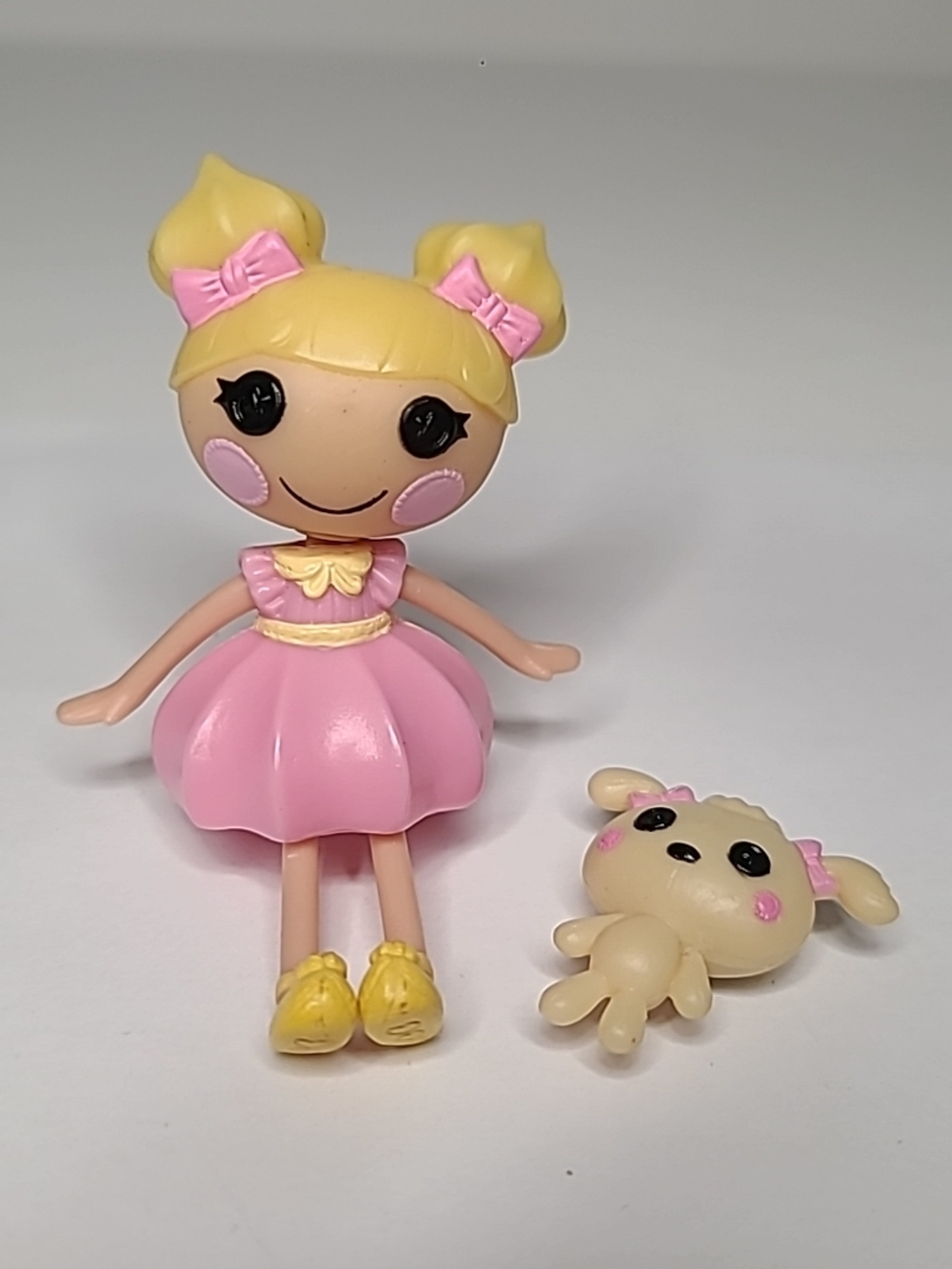 Lalaloopsy Mini Dollop Light 'N' Fluffy
